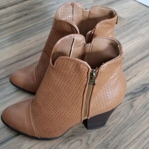 Wild Diva Lounge Booties